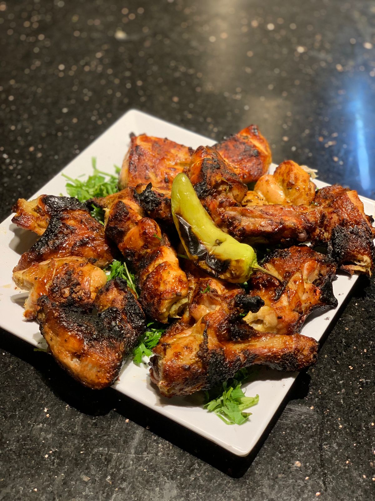 فرخة شيش علي الفحم